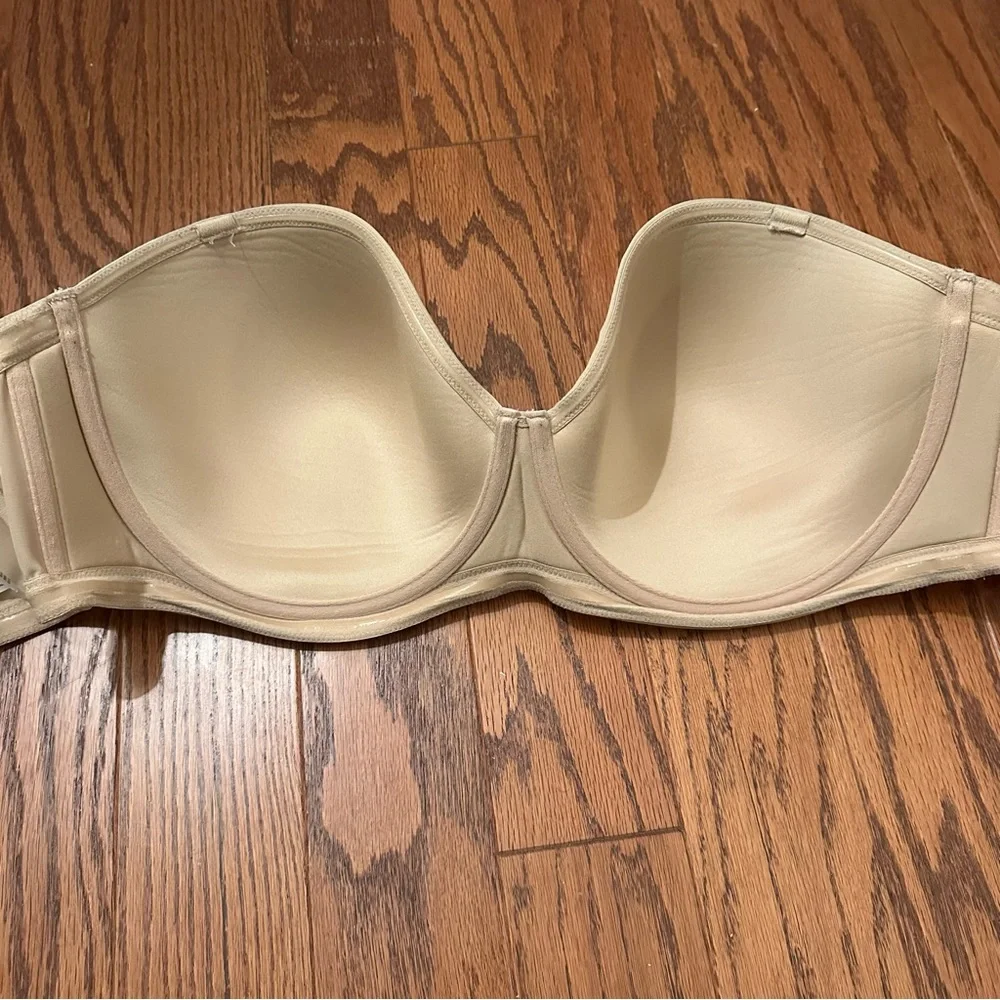 Strapless Bra - Picture 2 of 4